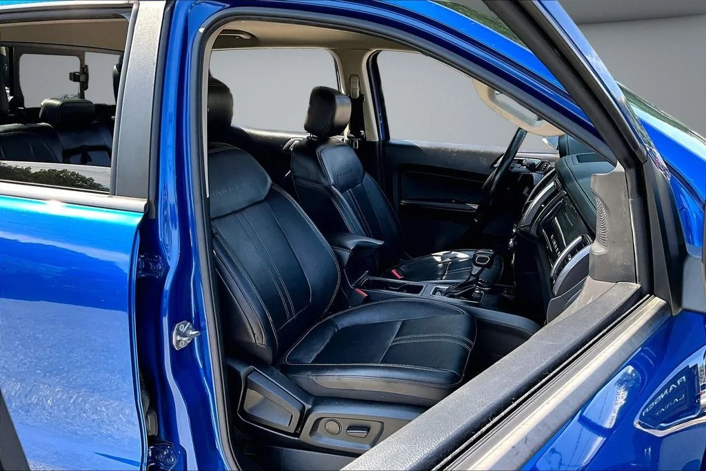 Certified Used 2019 Blue Ford Lariat image 30