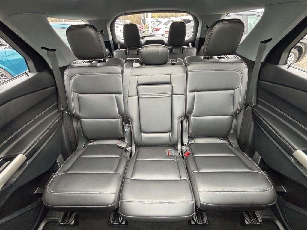 Certified Used 2022 Gray Metallic Ford XLT image 45