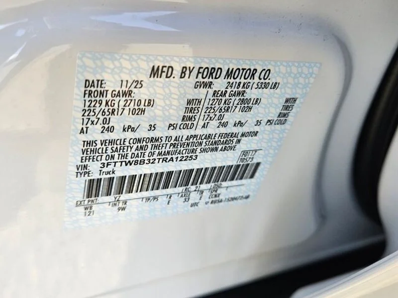 New 2026 Oxford White Ford XL image 17