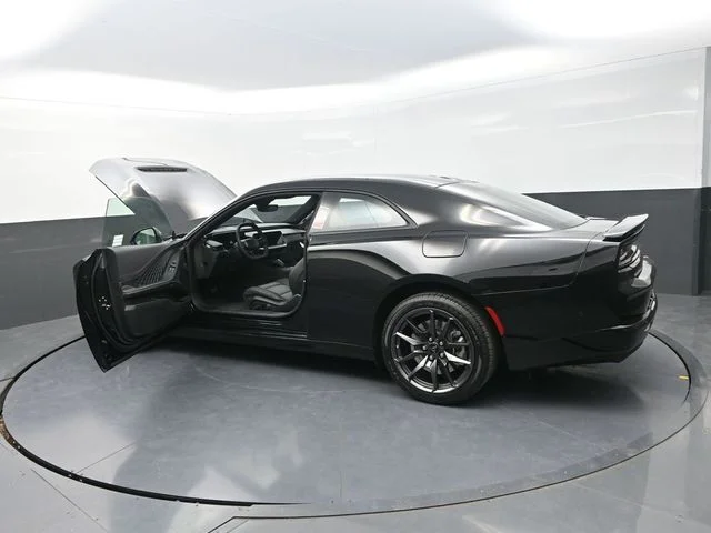 New 2026 Diamond Black Crystal Pearlcoat Dodge Scat Pack Plus image 30
