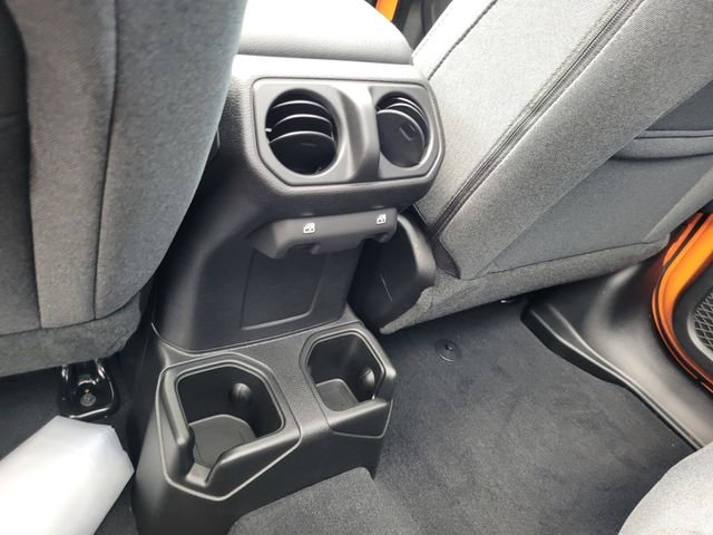 2025 Jeep Wrangler 4-Door Sport S - Photo 9