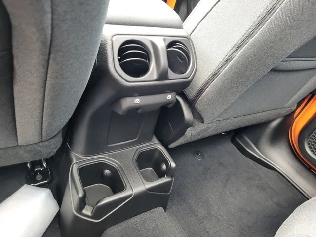 2025 Jeep Wrangler 4-Door Sport S - Photo 9