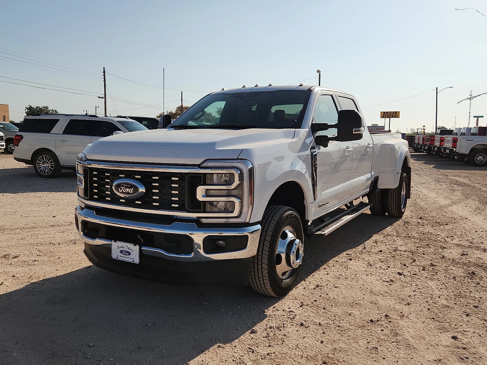New 2026 Oxford White Ford Lariat image 3