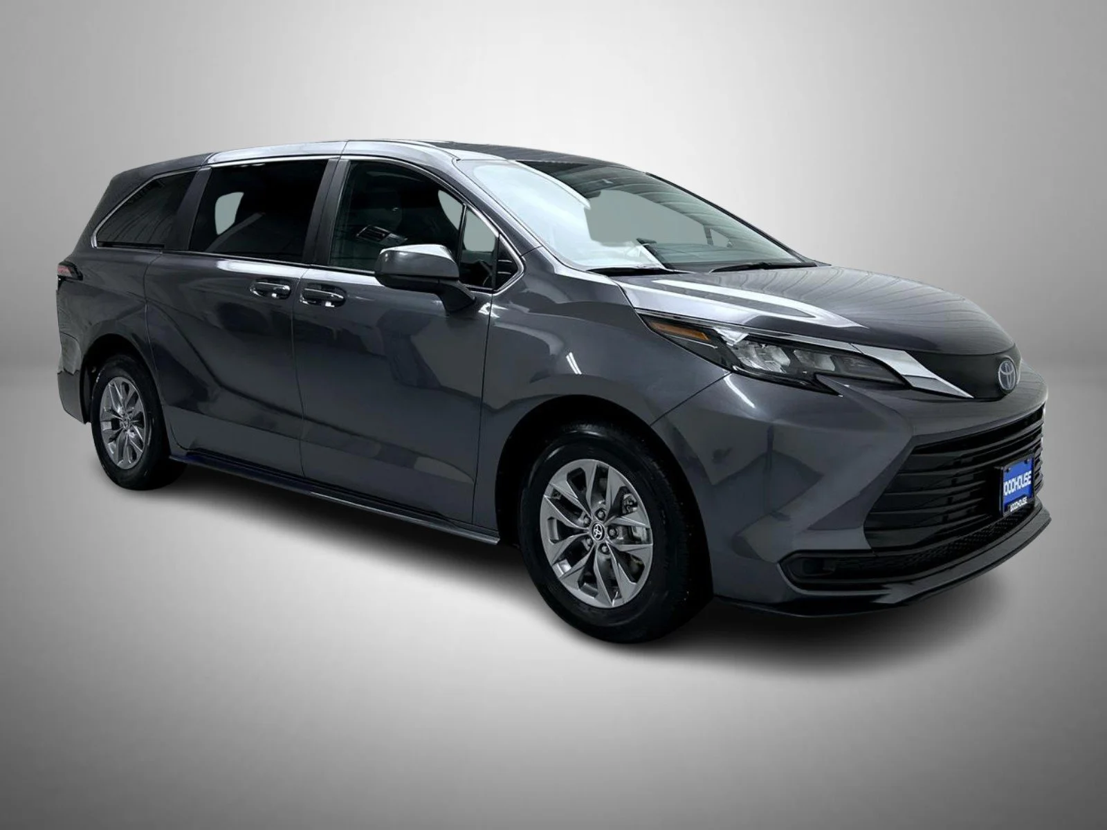 Used 2025 Gray Toyota LE image 3