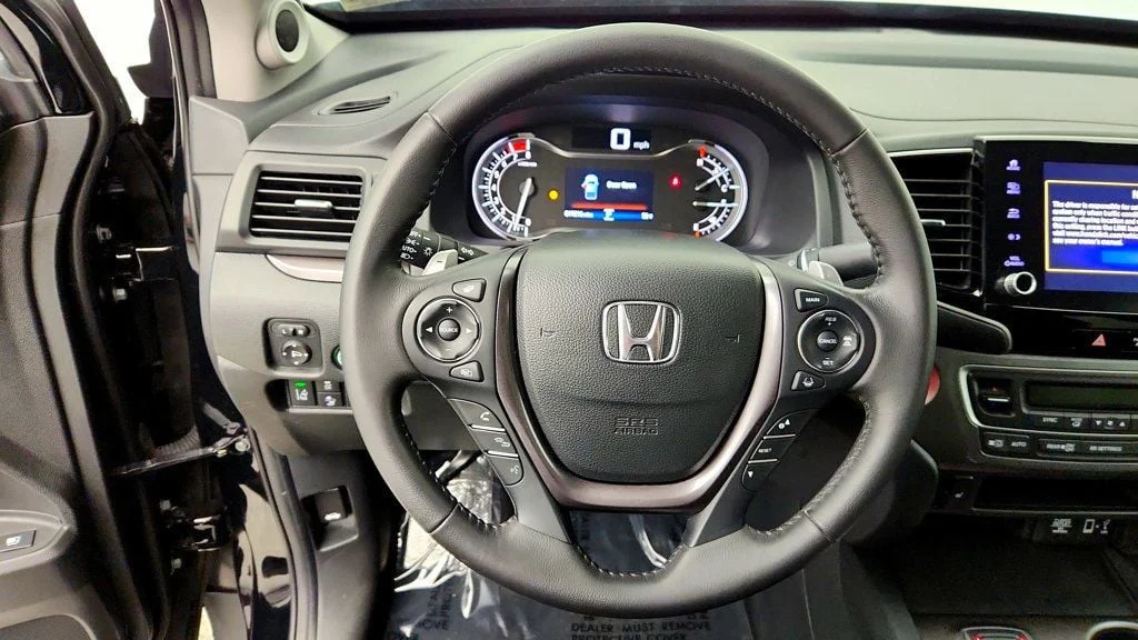 Used 2023 Crystal Black Pearl Honda RTL AWD image 14