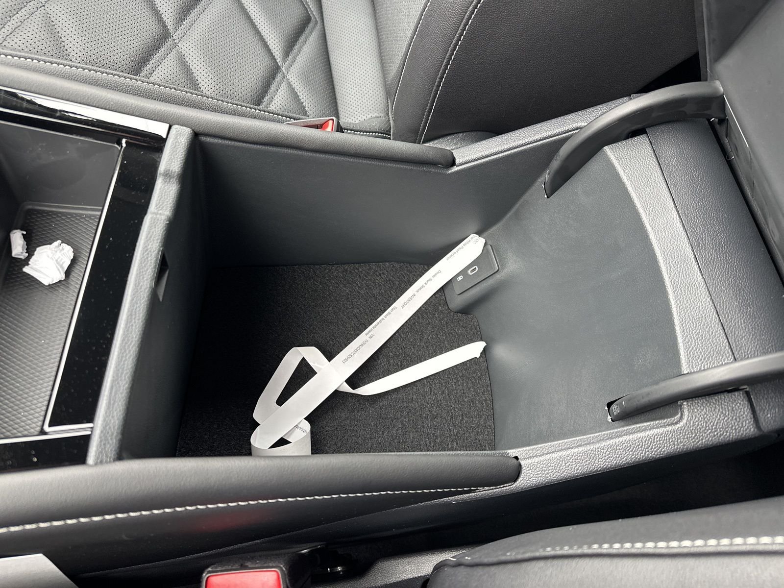 New 2026 White/off-white Volkswagen 2.0T SE w/Technology image 57