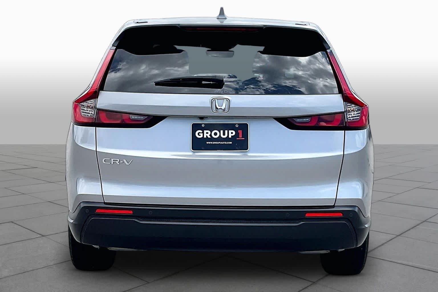 Used 2023 Lunar Silver Metallic Honda EX-L image 4