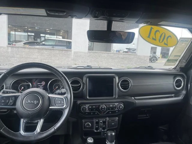 Used 2021 Gray Jeep Unlimited Sahara image 16