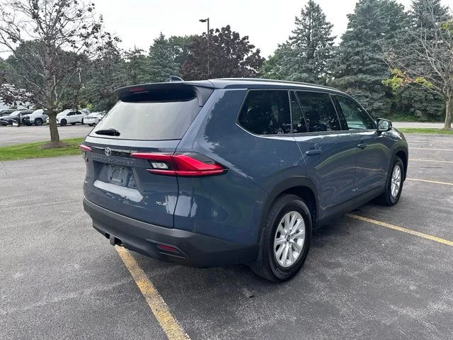 Used 2024 Gray Toyota XLE image 3