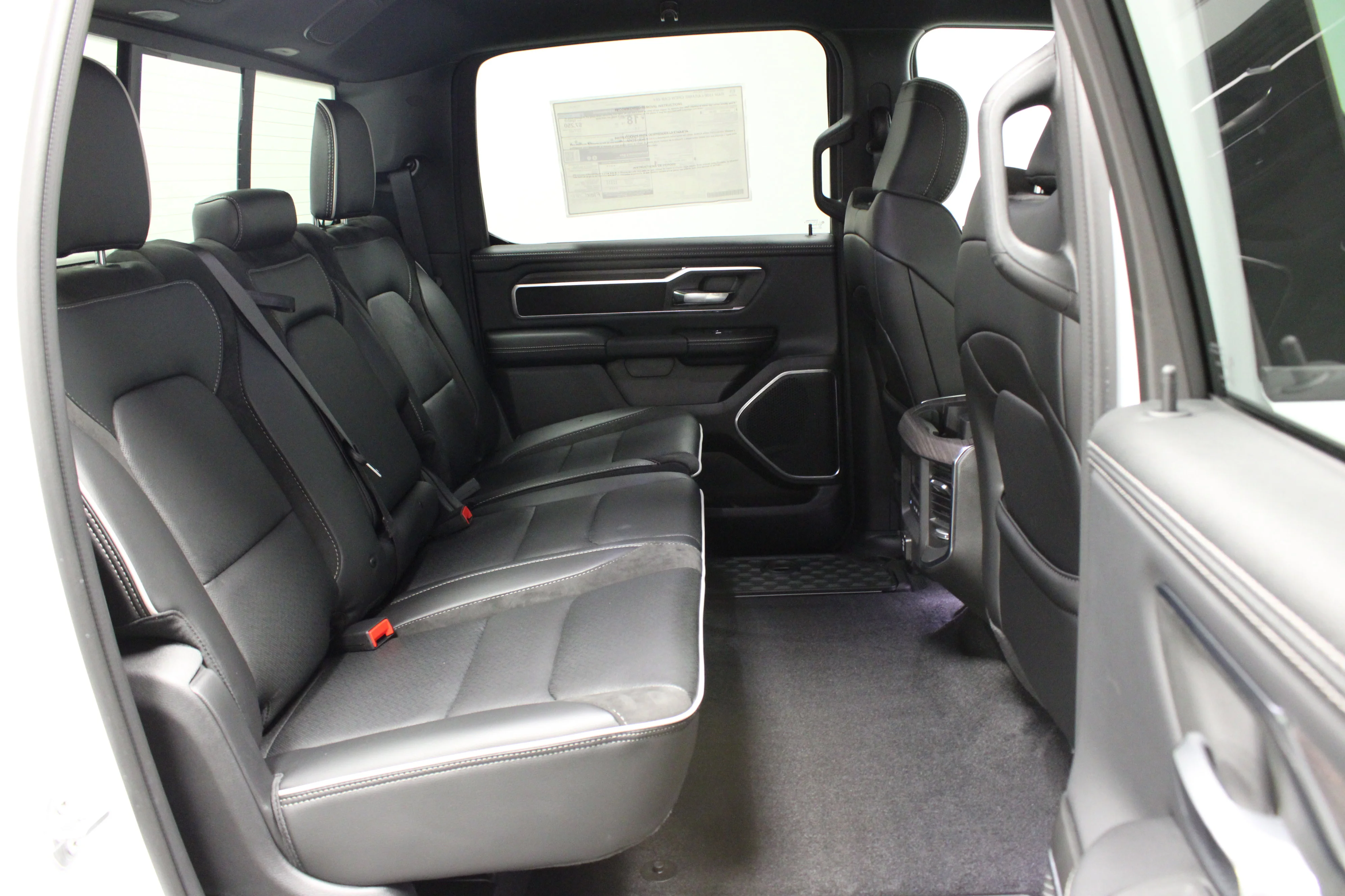 New 2026 Bright White Clear-Coat Exterior Paint RAM Laramie image 15