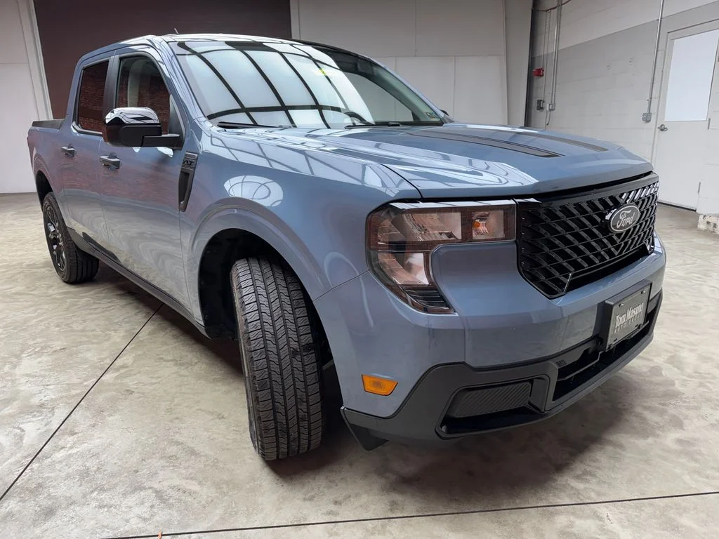 2025 Ford Maverick XLT - Photo 6
