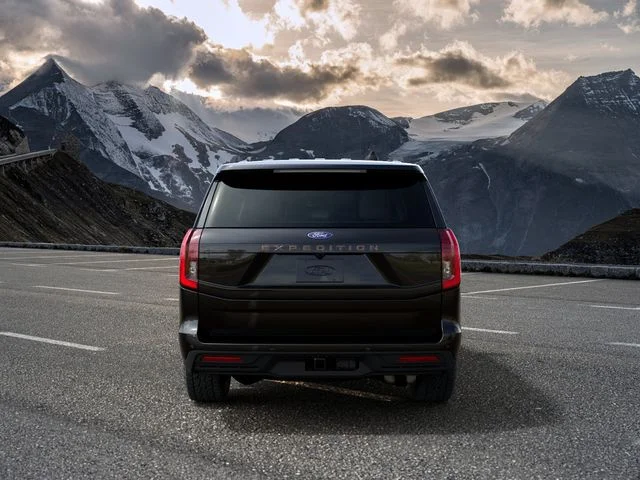 New 2027 Black Metallic Ford Tremor image 7