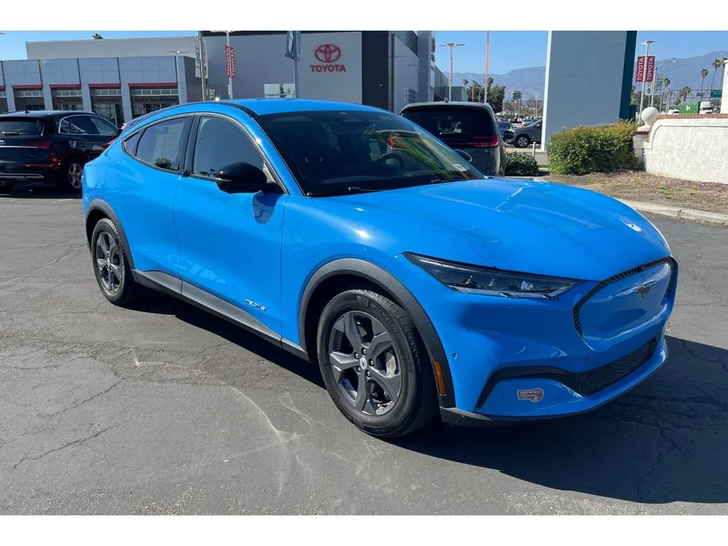 Used 2023 Grabber Blue Metallic Ford Select image 8