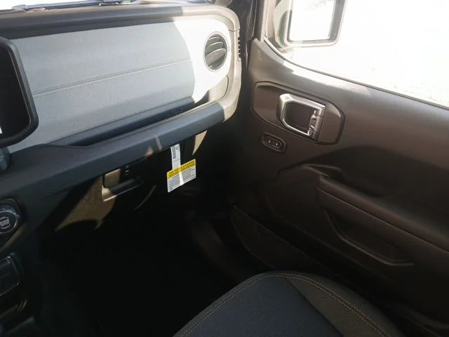 New 2026 Black Clearcoat Jeep Sport S image 25
