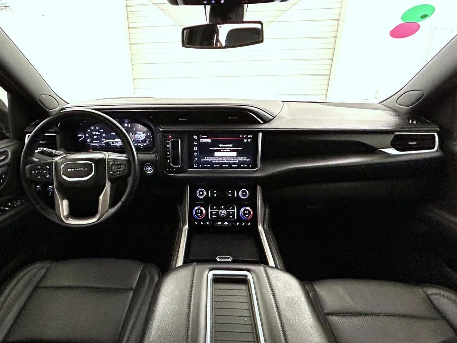 Used 2022 Black GMC Denali image 14