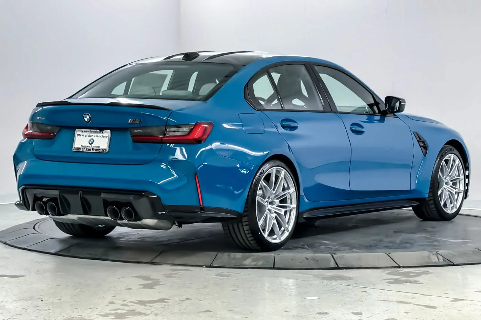 New 2026 Special Order Color BMW Competition xDrive image 2