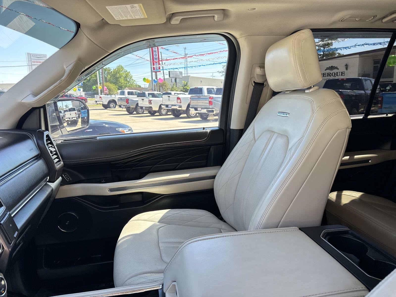 Used 2021 Star White Metallic Tri-Coat Ford Platinum image 16