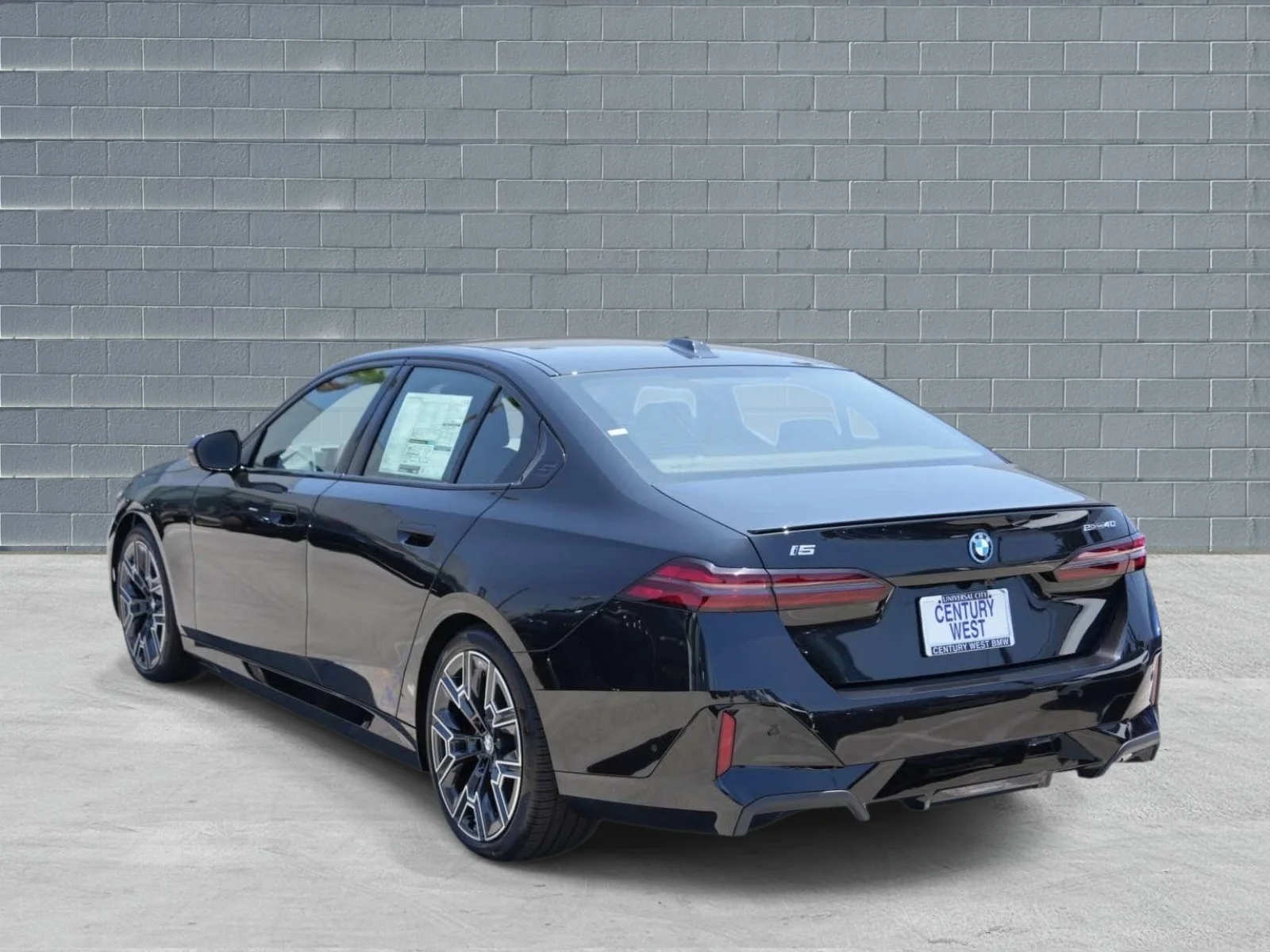 New 2027 Black Sapphire Metallic BMW eDrive40 image 3