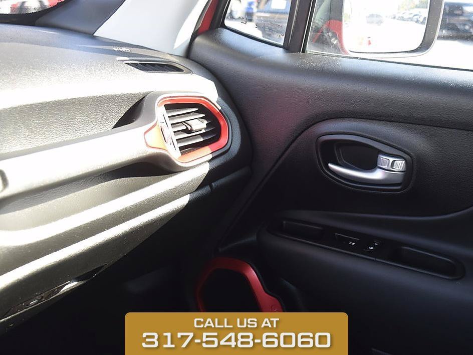2023 Jeep Renegade Trailhawk - Photo 31