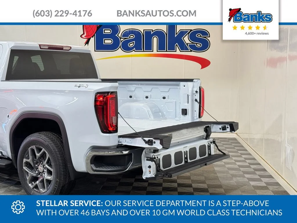 Used 2026 Glacier White Tricoat GMC SLT image 8