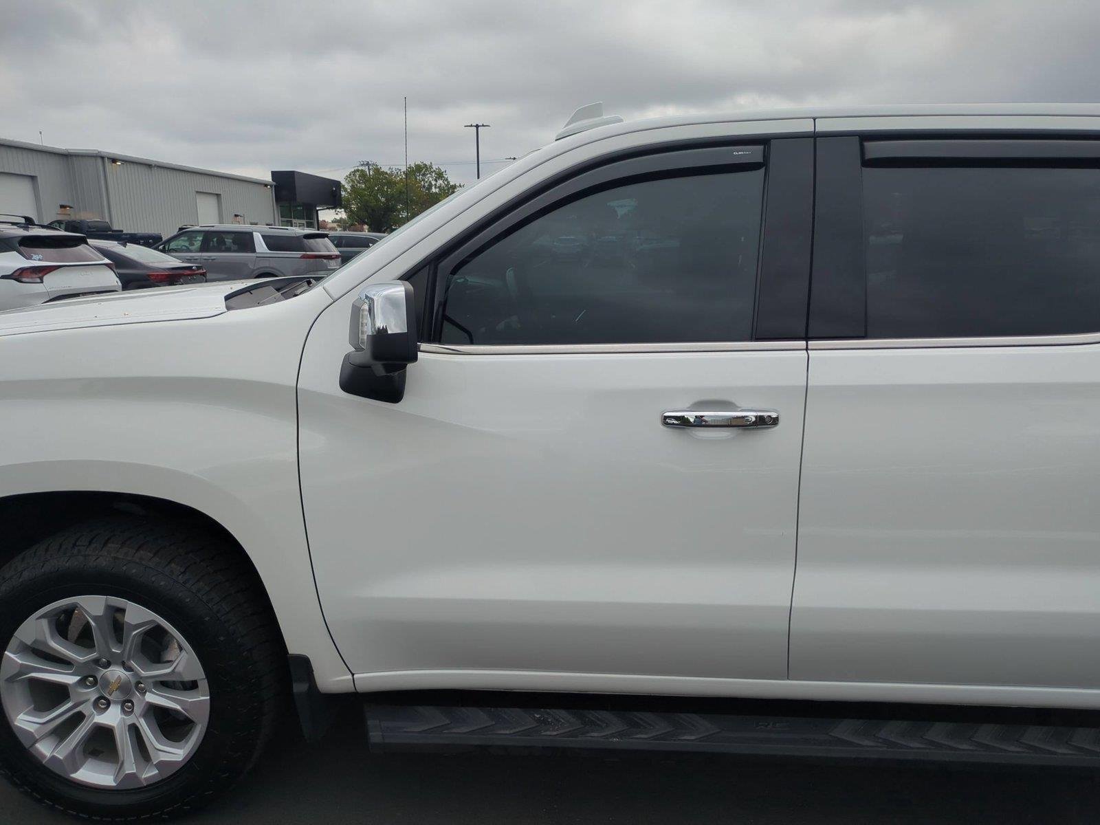 Used 2023 Summit White Chevrolet LTZ image 15