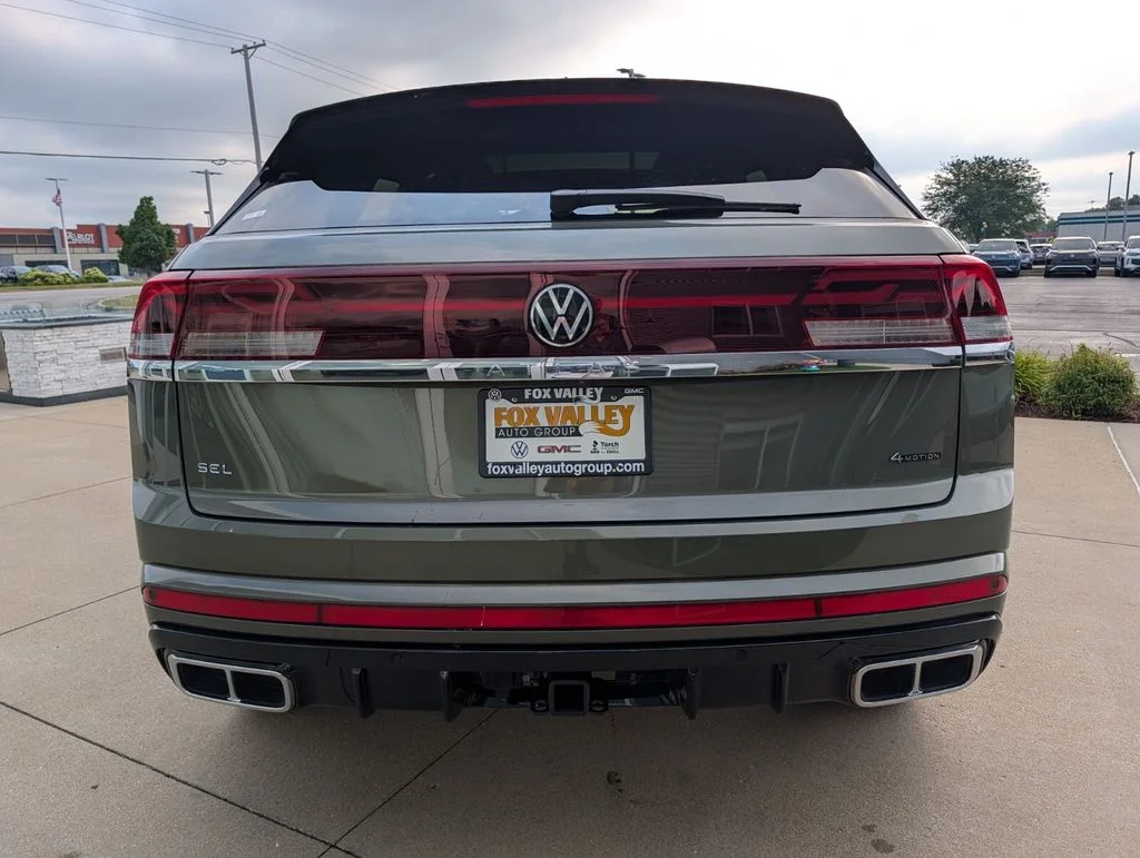 New 2026 Green Volkswagen 2.0T SEL Premium R-Line image 6