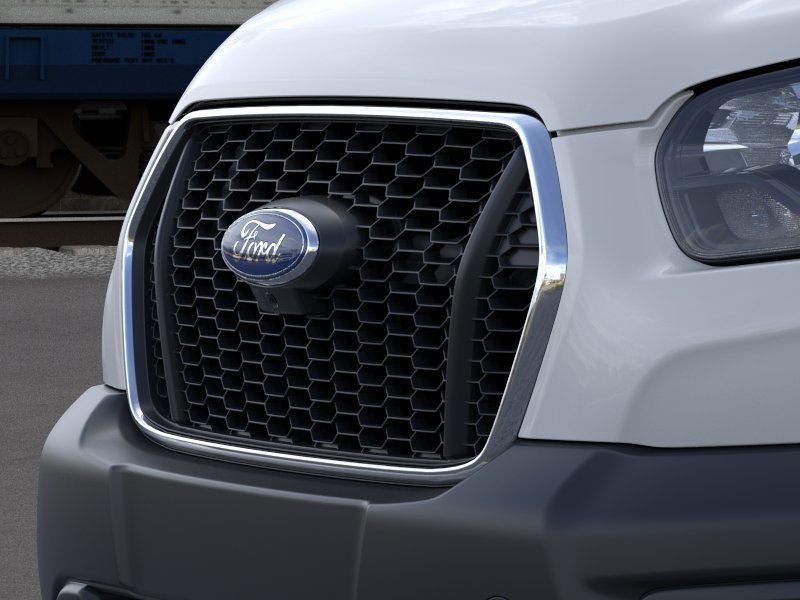 2025 Ford Transit Passenger Van XL - Photo 17