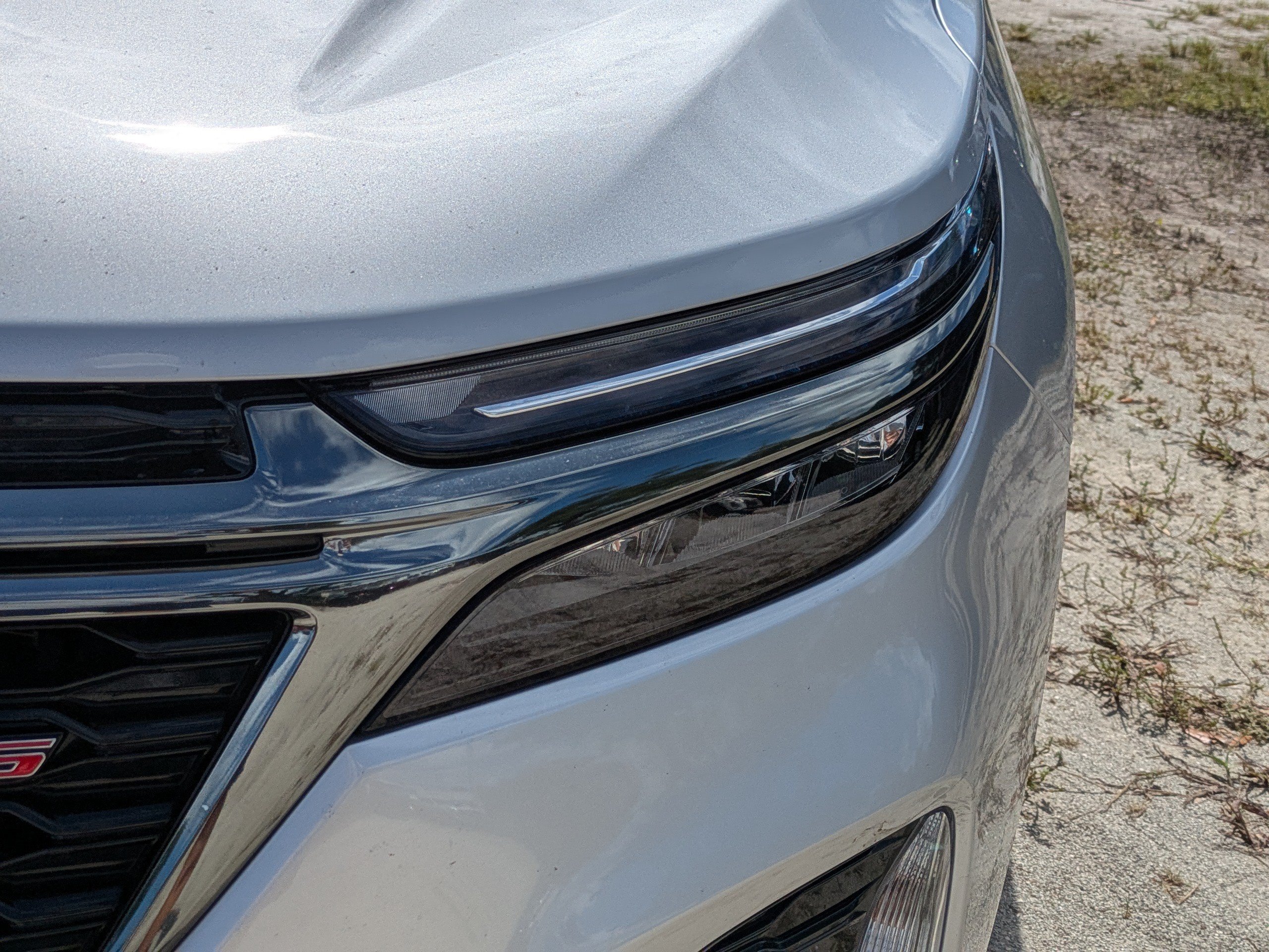 Used 2022 Silver Ice Metallic Chevrolet RS image 9