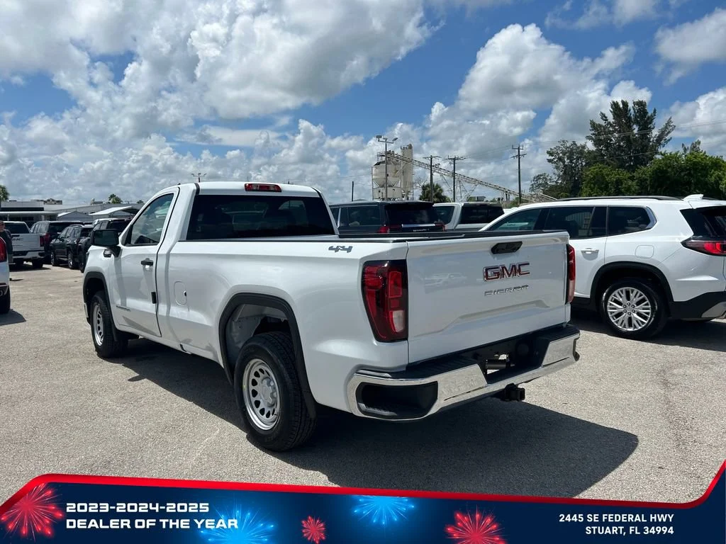 New 2026 Summit White GMC Pro image 5