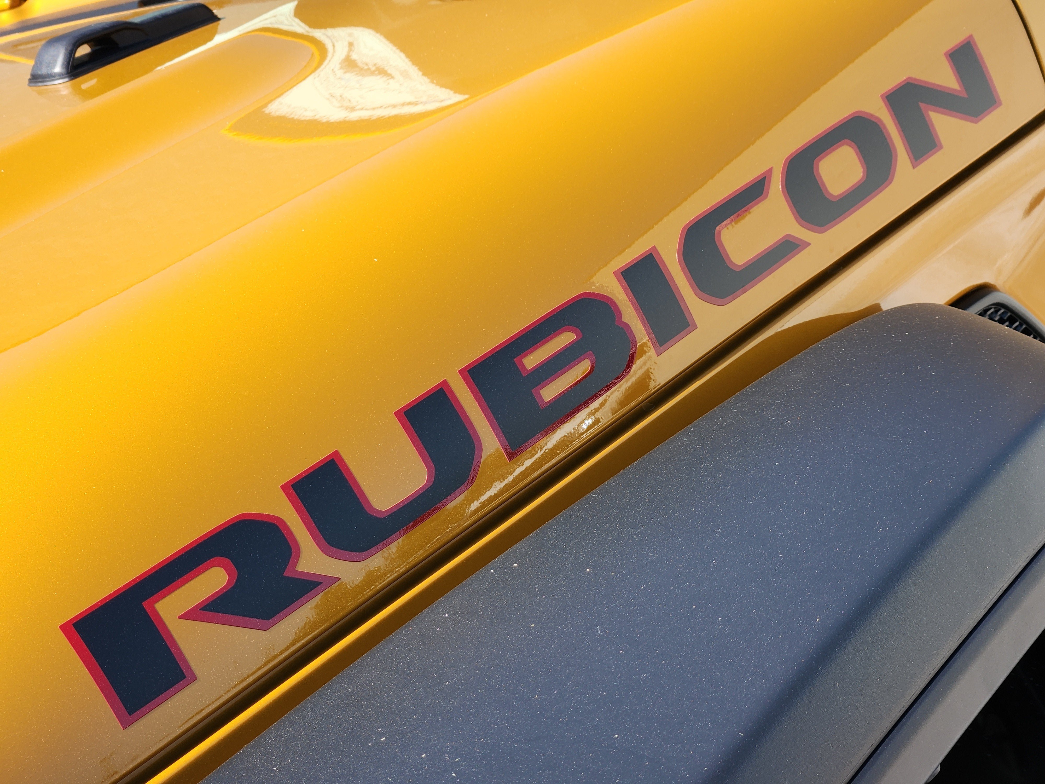 New 2026 Goldilocks Exterior Paint Jeep Rubicon image 8