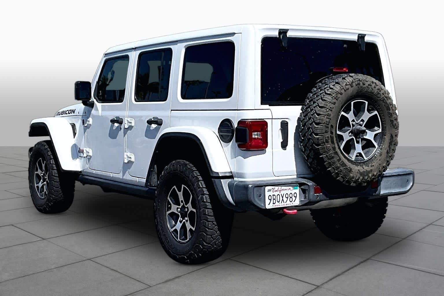 Used 2021 Bright White Clearcoat Jeep Unlimited Rubicon image 11