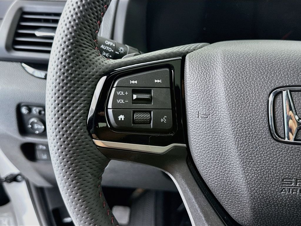 New 2026 Platinum White Pearl Honda Black Edition image 11