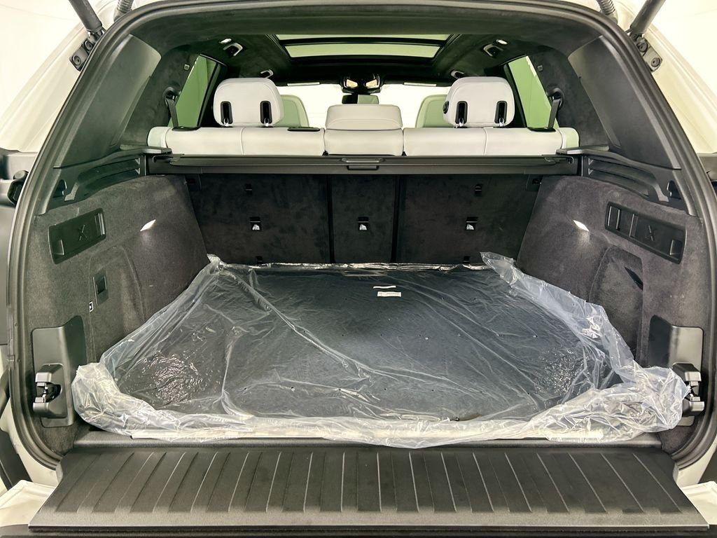 New 2026 Alpine White BMW xDrive50e image 27