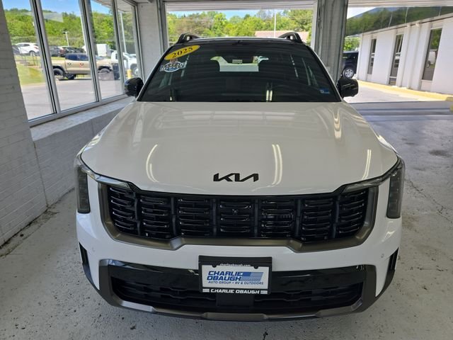 Used 2025 White Kia X-Line SX Prestige image 8