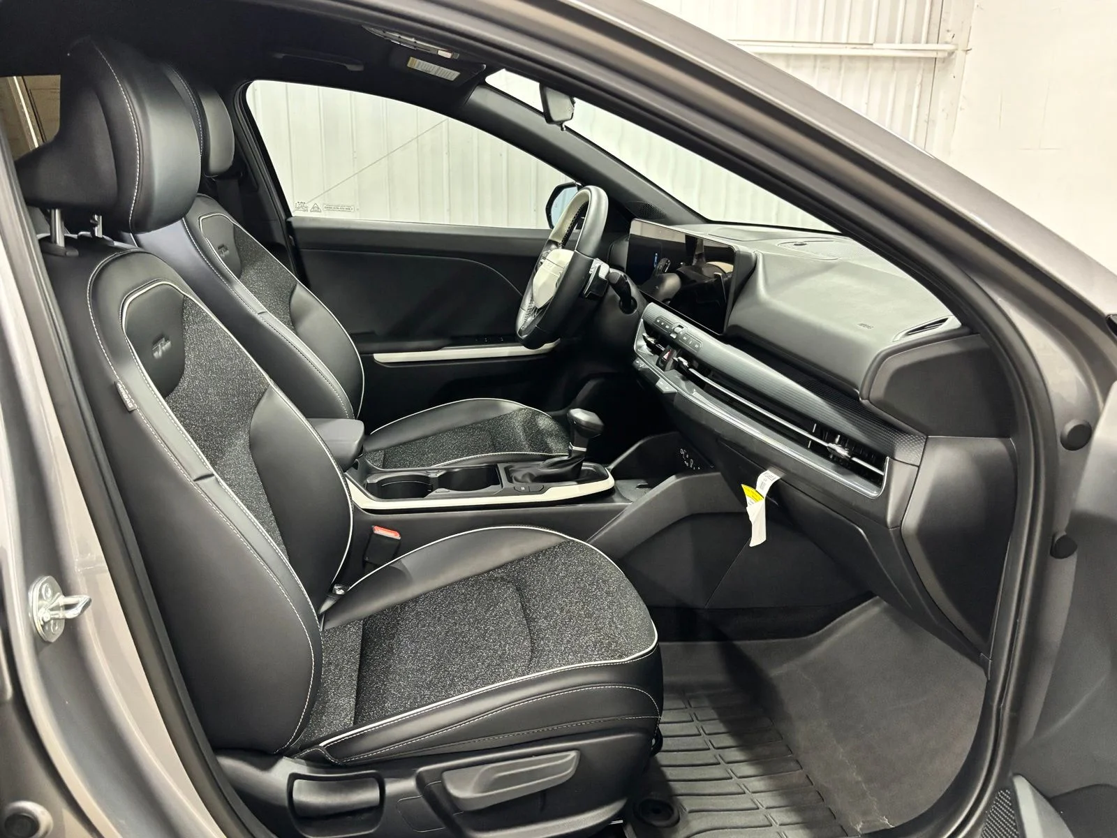 Used 2025 Gray Kia GT-Line image 21