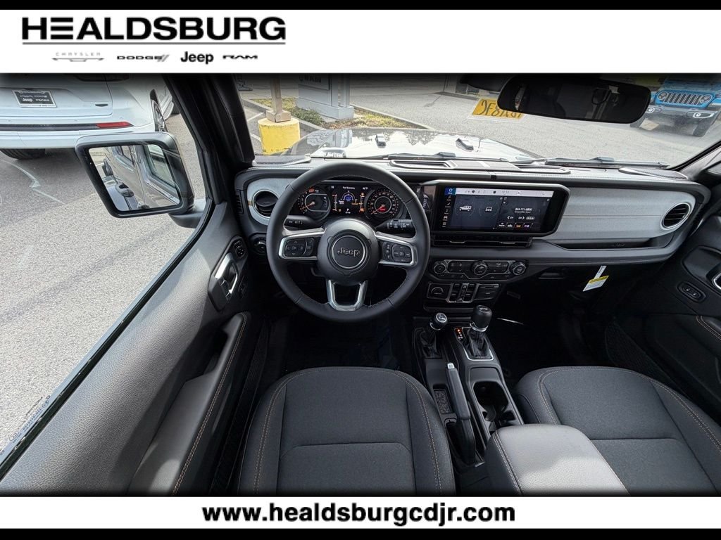 2026 Jeep Wrangler 4-Door Sahara - Photo 15