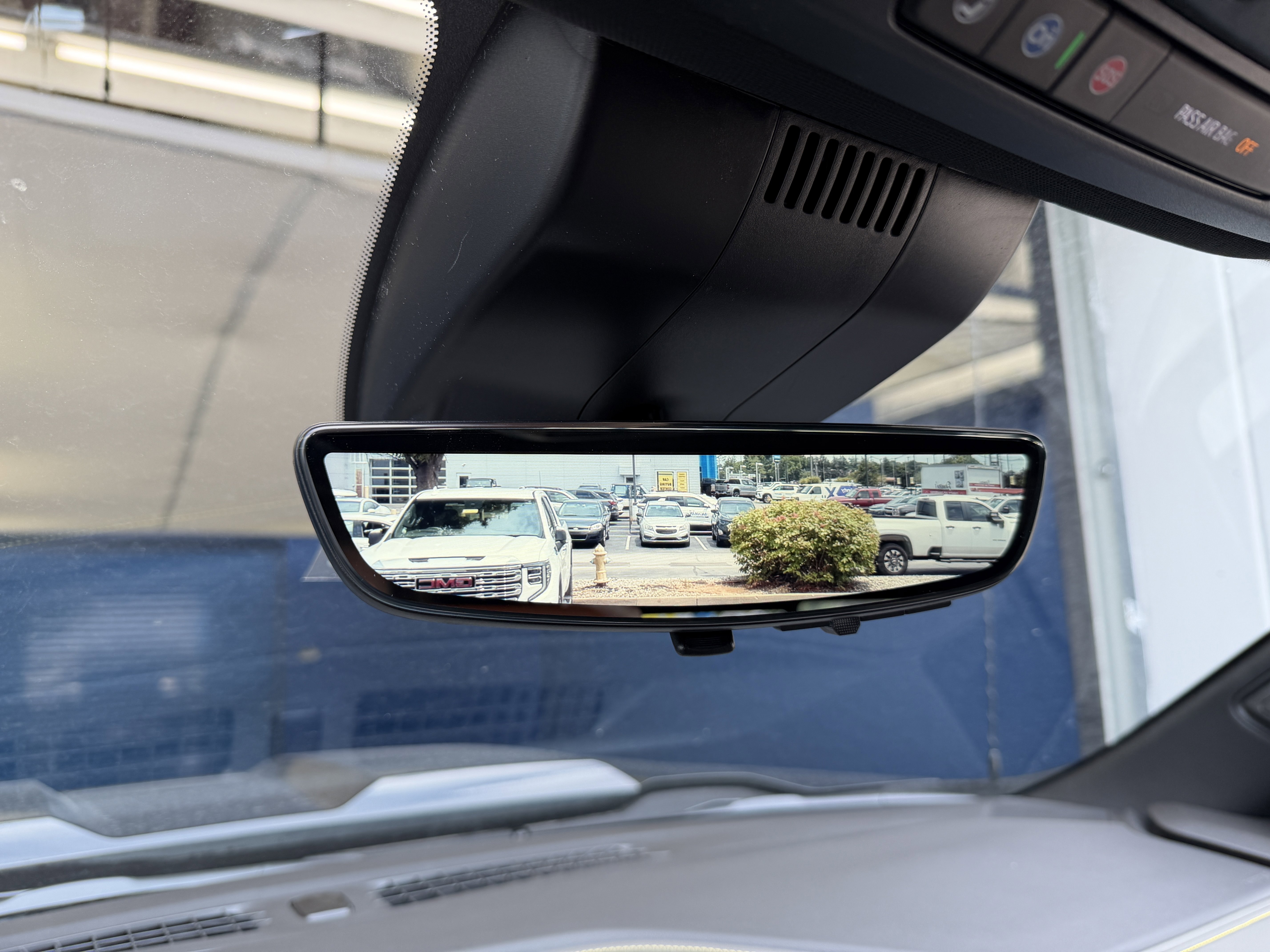 2026 Chevrolet Silverado 1500 ZR2 - Photo 27