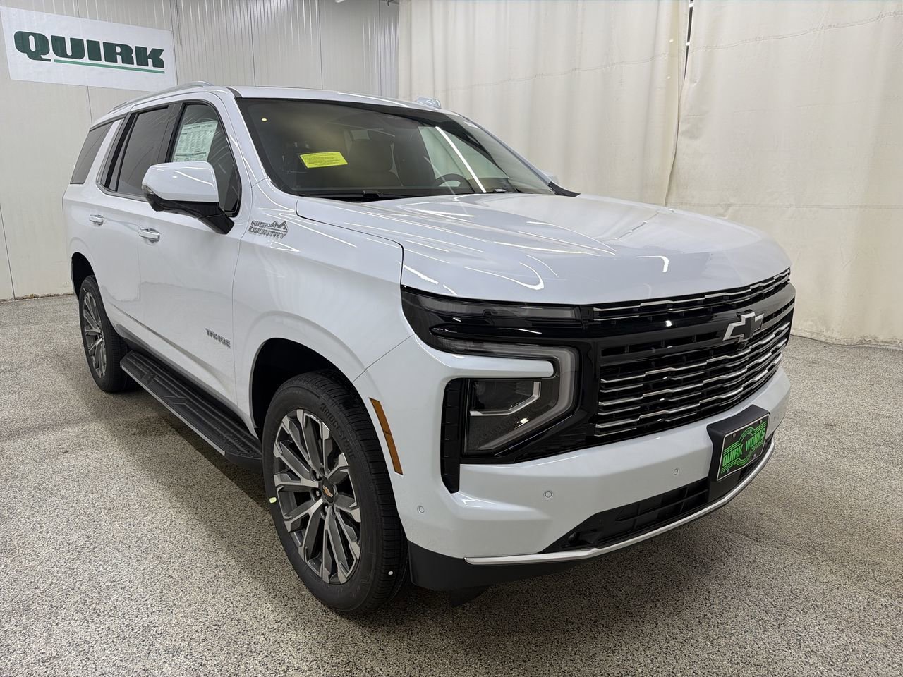 New 2026 Polar White Tricoat Chevrolet High Country image 3