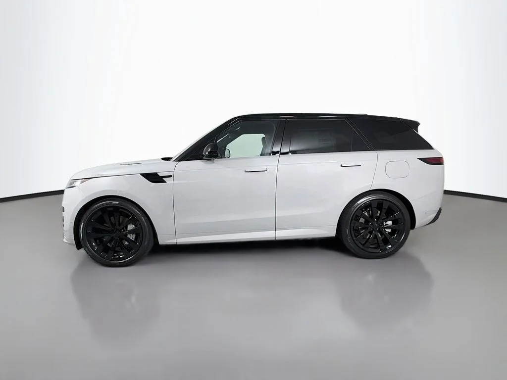 New 2026 Borasco Grey Land Rover Dynamic SE image 8