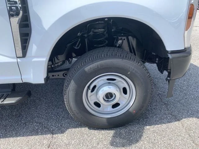 New 2026 White Ford F-250® XL image 31
