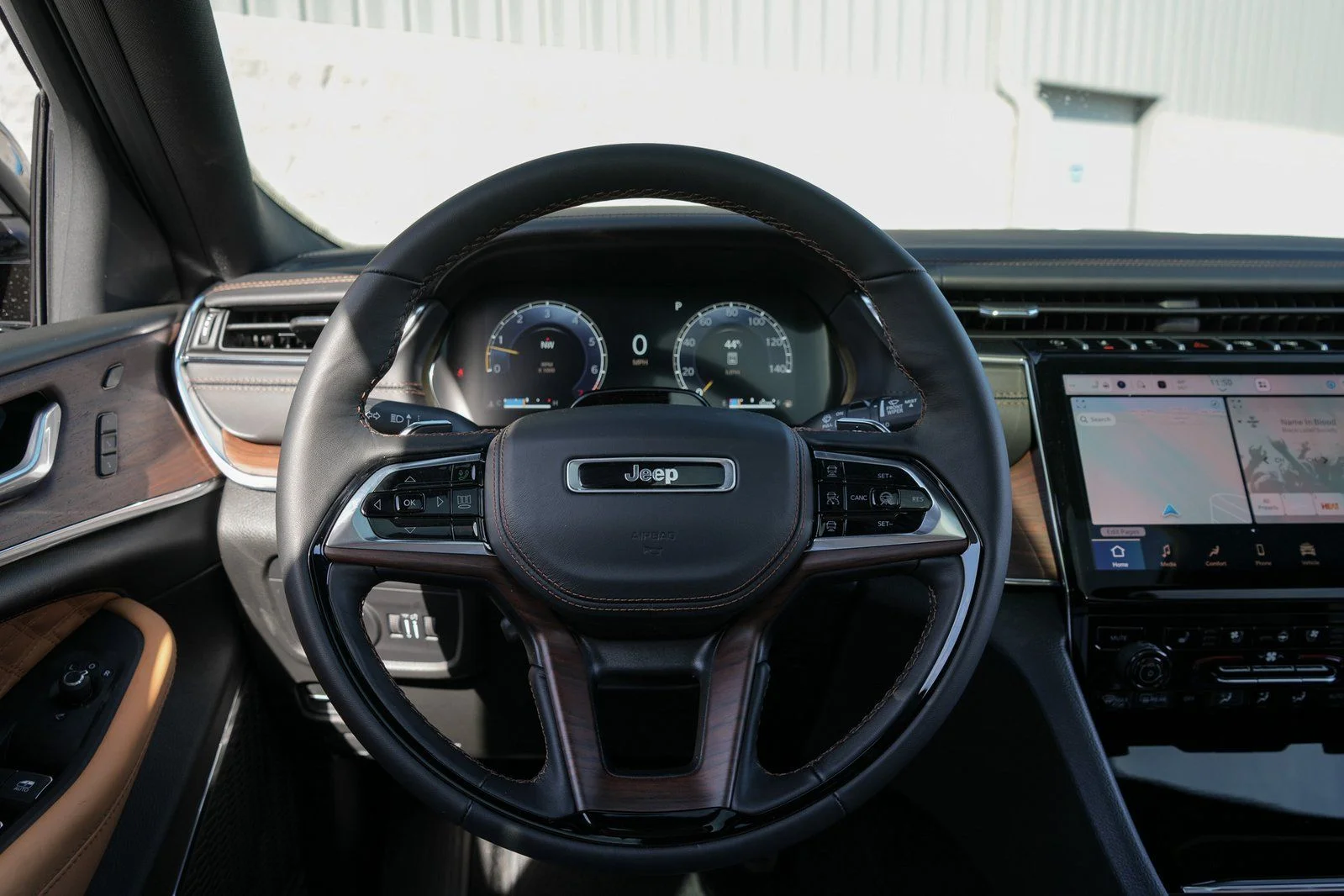 Used 2025 Gray Jeep Summit image 47