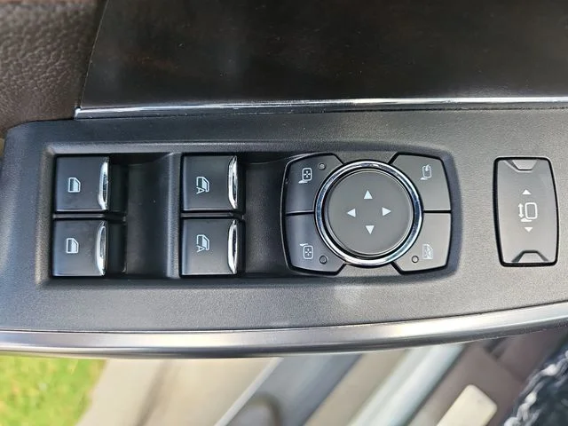 Used 2024  Ford King Ranch image 29