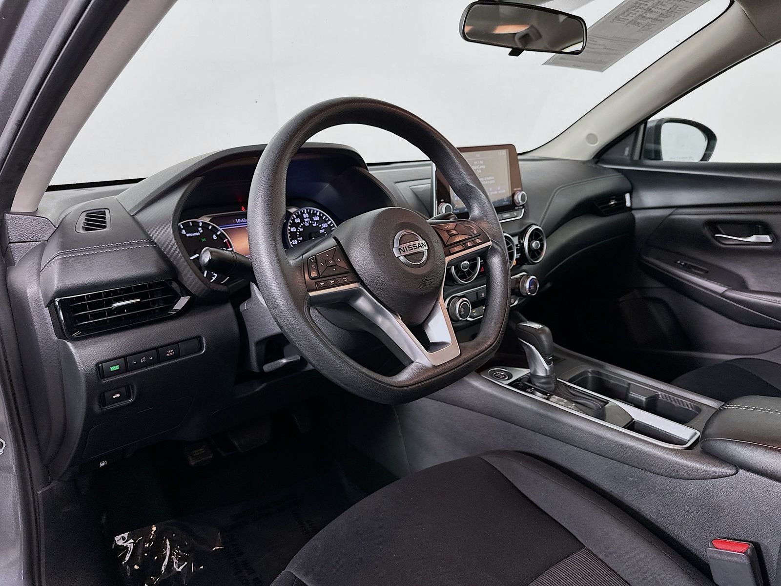 Used 2023 Gun Metallic Nissan SV image 10