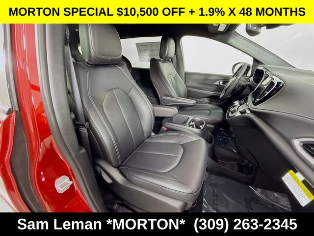 New 2026 Red Hot Pearl-Coat Exterior Paint Chrysler Select image 28
