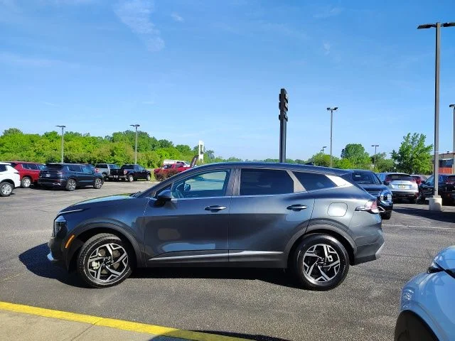 Used 2024 Gray Kia LX image 4