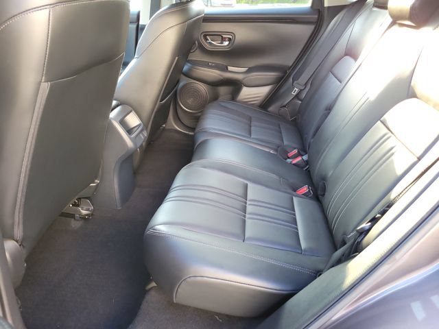 Certified Used 2023 Gray Honda EX-L image 11