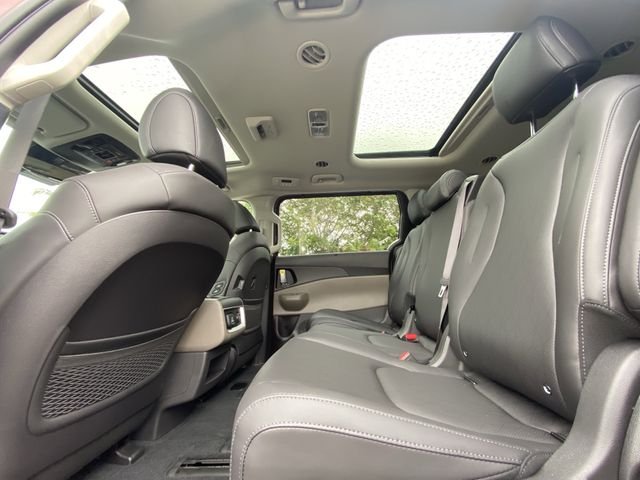 2026 Kia Carnival SX - Photo 14