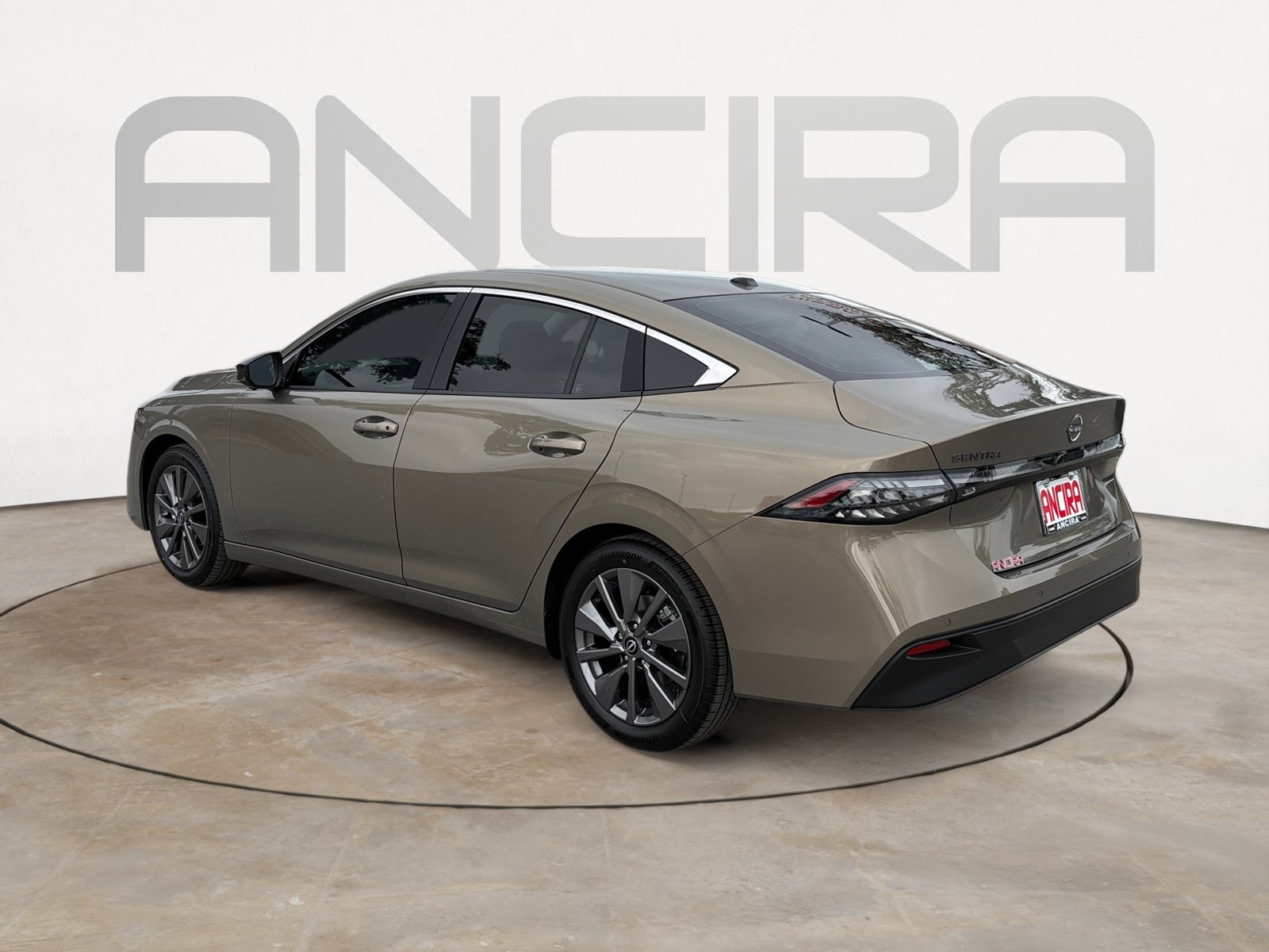 2026 Nissan Sentra SL - Photo 8
