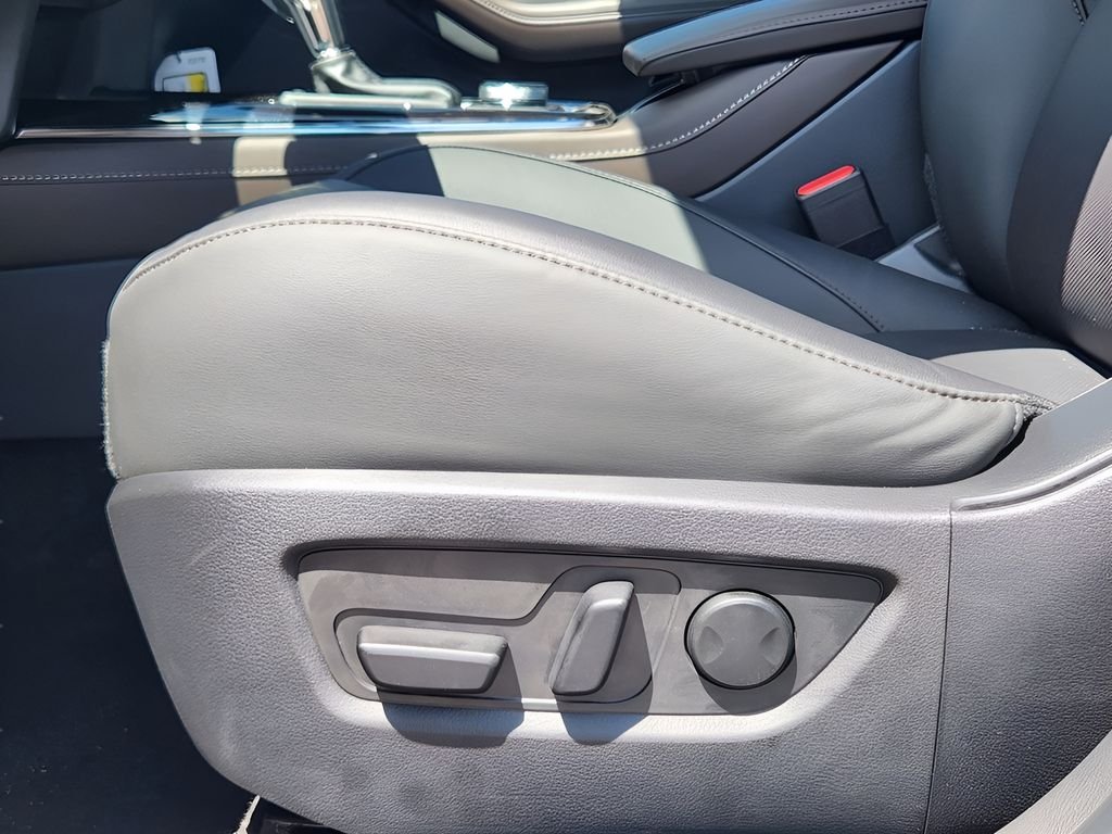 2025 Mazda CX-30 Premium - Photo 20