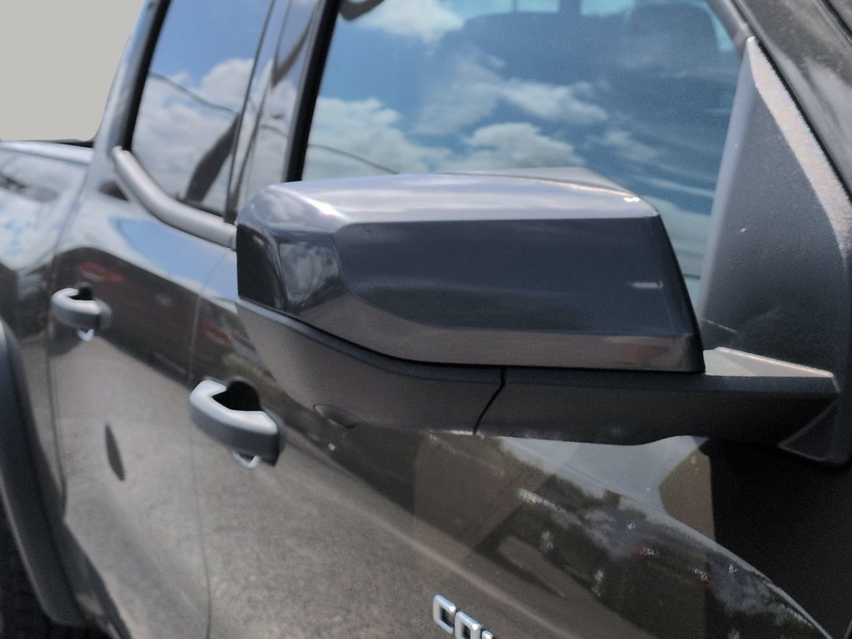 Used 2025 Harvest Bronze Metallic Chevrolet Trail Boss image 14